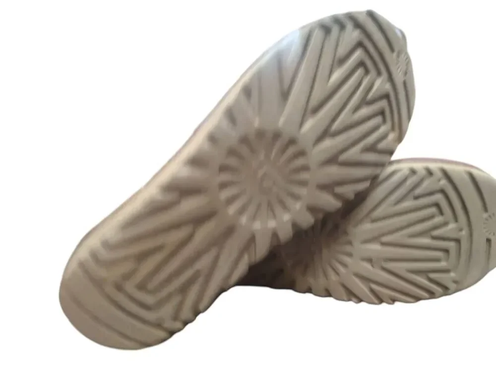 UGG australia lou